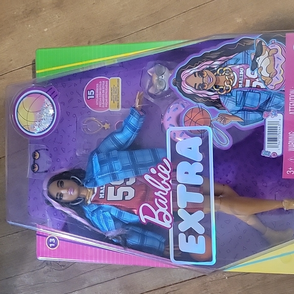 Malibu Barbie Xtra - Picture 2 of 4